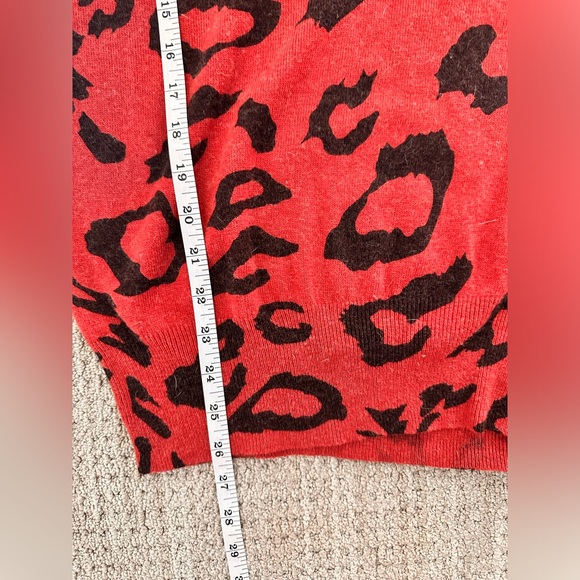 #83 Women's Forever 21 Cheetah Print sweater in rust/black Size S/P. PTP - Picture 4 of 6